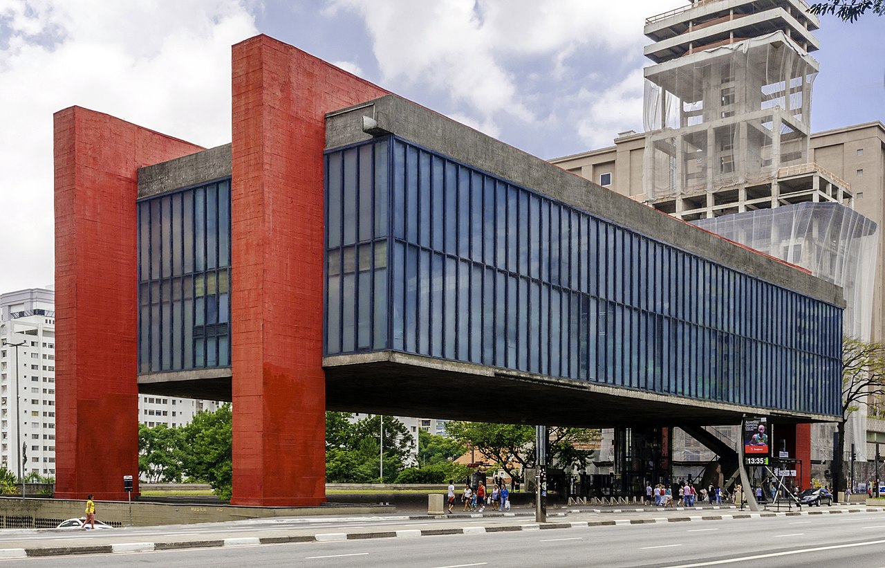 O MASP tem duas obras-primas, e a mais importante não é o vão livre